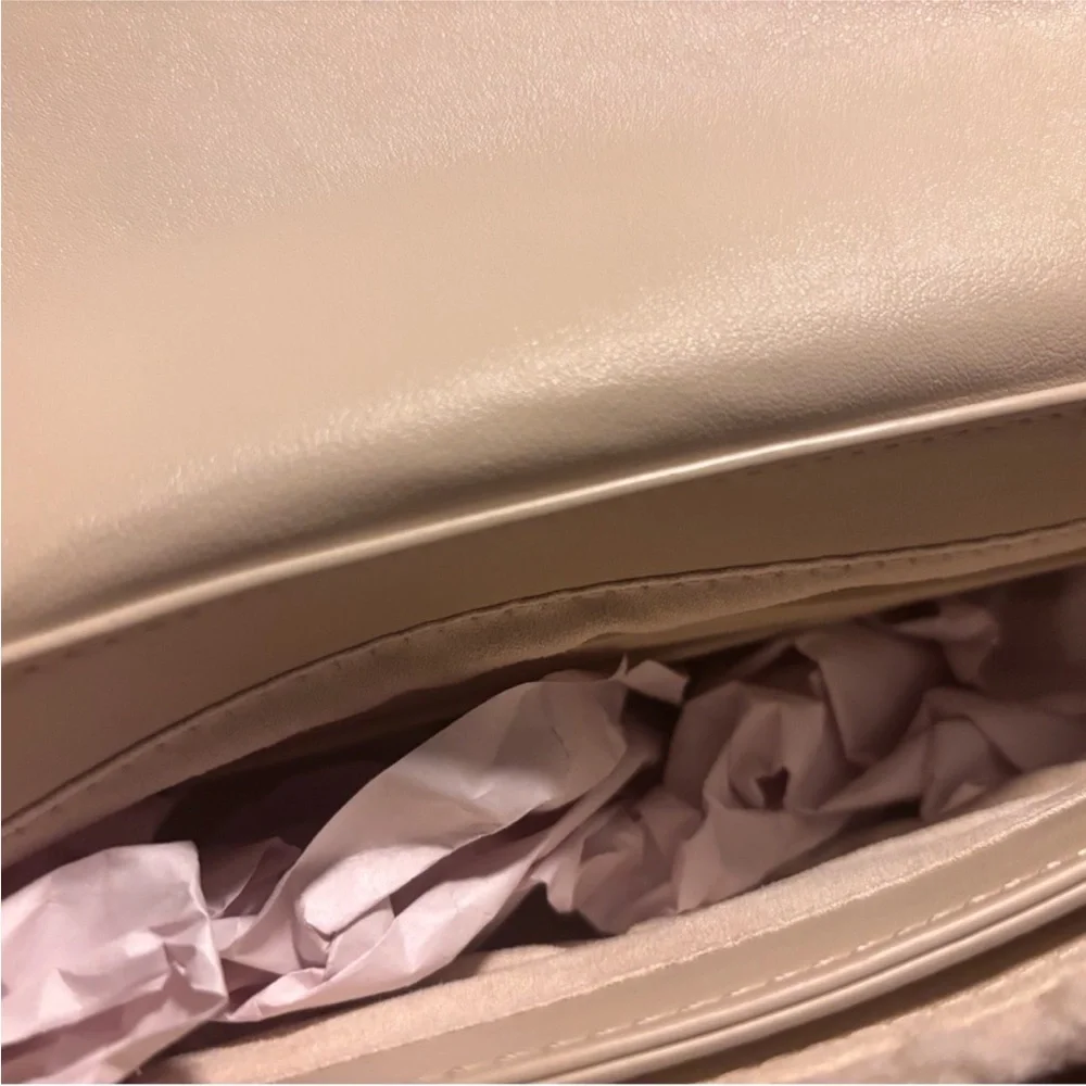 NWOT Steve Madden BNora Sherpa Box Crossbody Bag - Picture 4 of 5